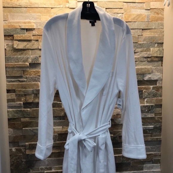 Elysian Waffle-Knit Belted Robe - Picture 3 of 10